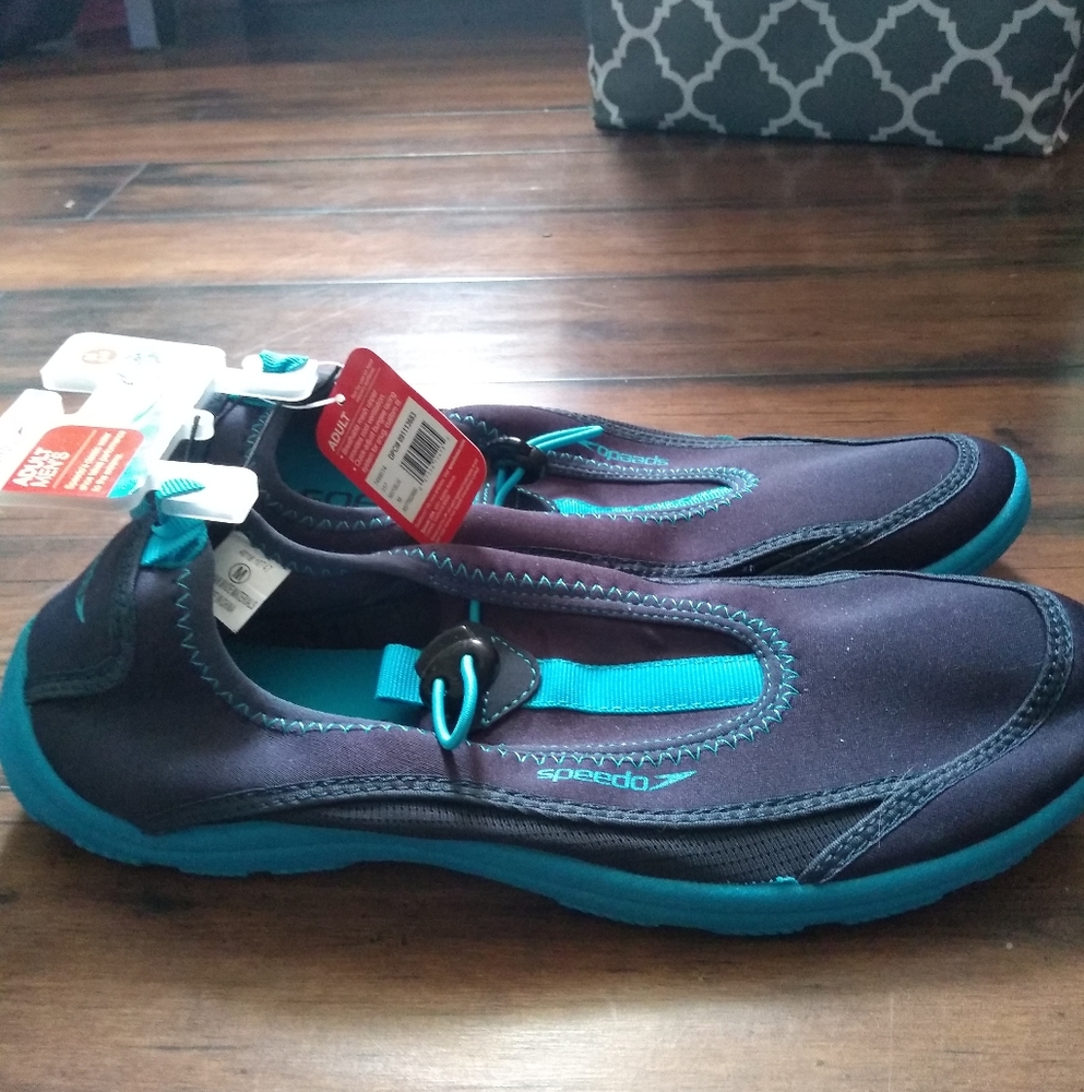 Speedo men water shoes